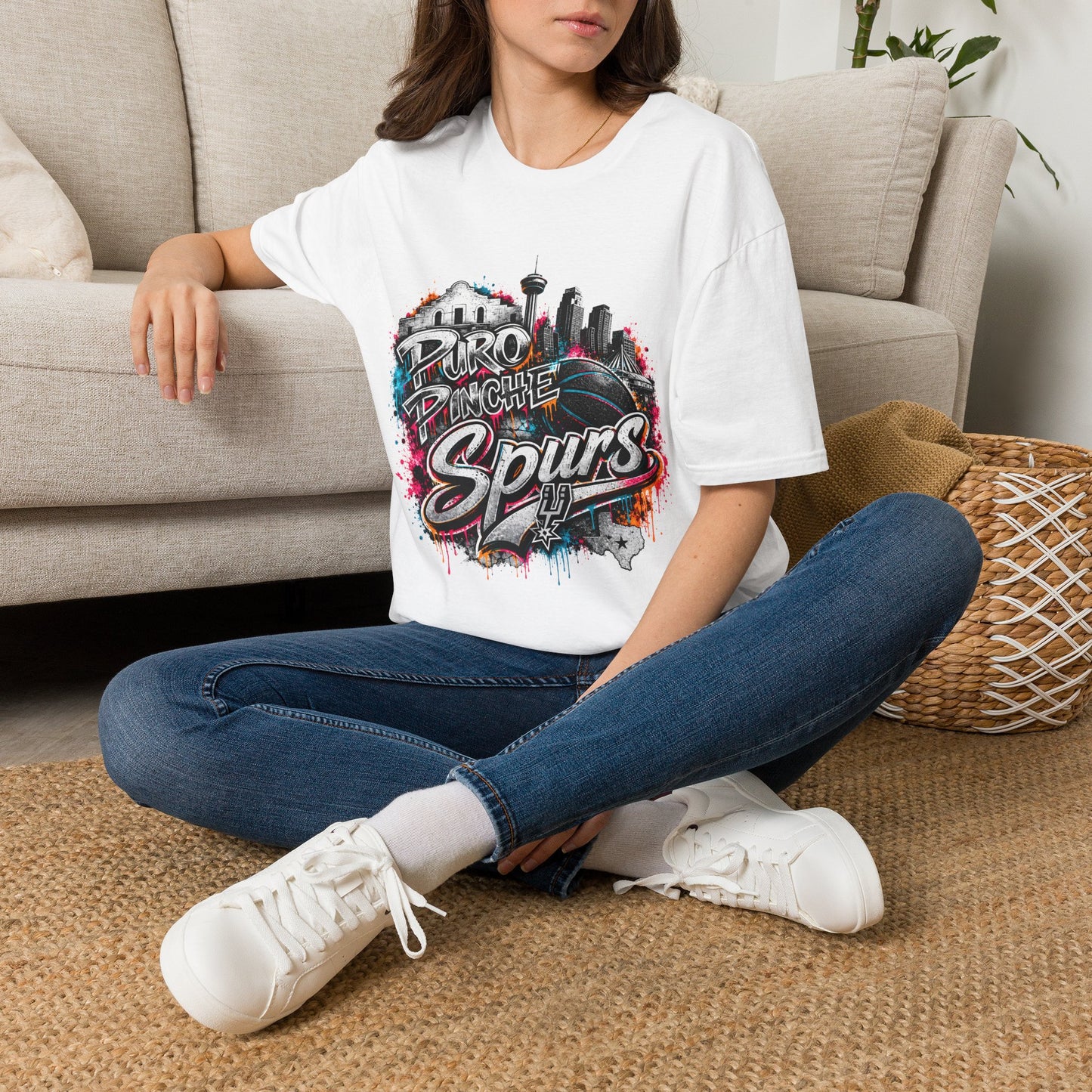 'Puro Pinche Spurs' San Antonio Street Art Tee